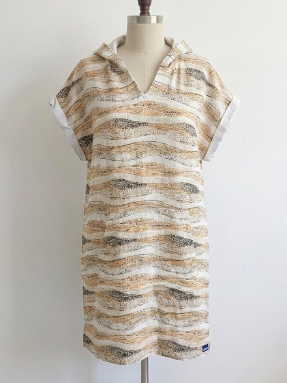 NWT 95% Cotton Hooded Dress Pockets Natural House Dress Activewear Sporty